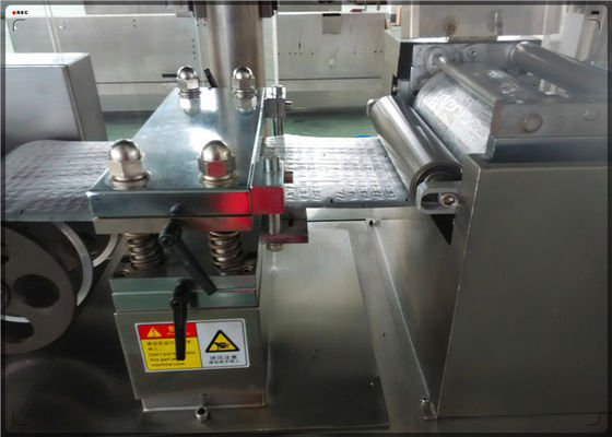 Pharmaceutical Alu PVC High Speed Blister Packing Machine High Frequency Flat Type