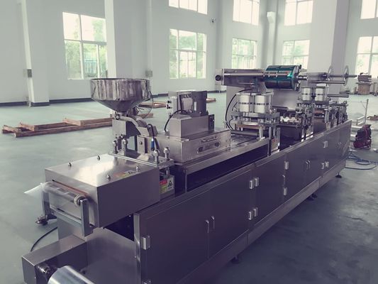 Aluminum Plastic Pill Blister Packing Machine , Pharmaceutical Packaging Equipment